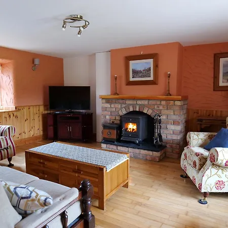 5 Bedroom By Travel Lets Donegal * Carrigart